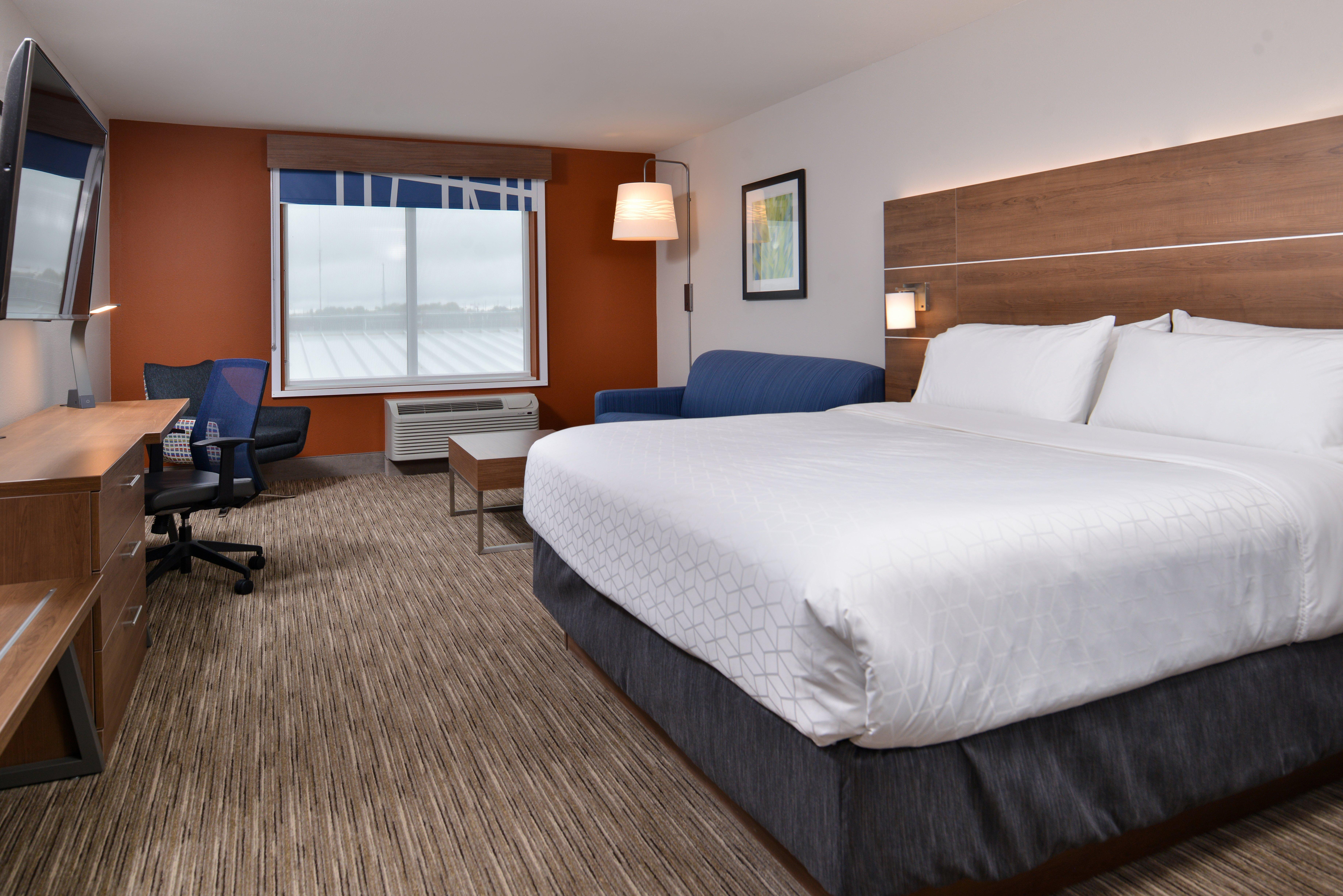 Holiday Inn Express & Suites - Marshalltown By Ihg Dış mekan fotoğraf